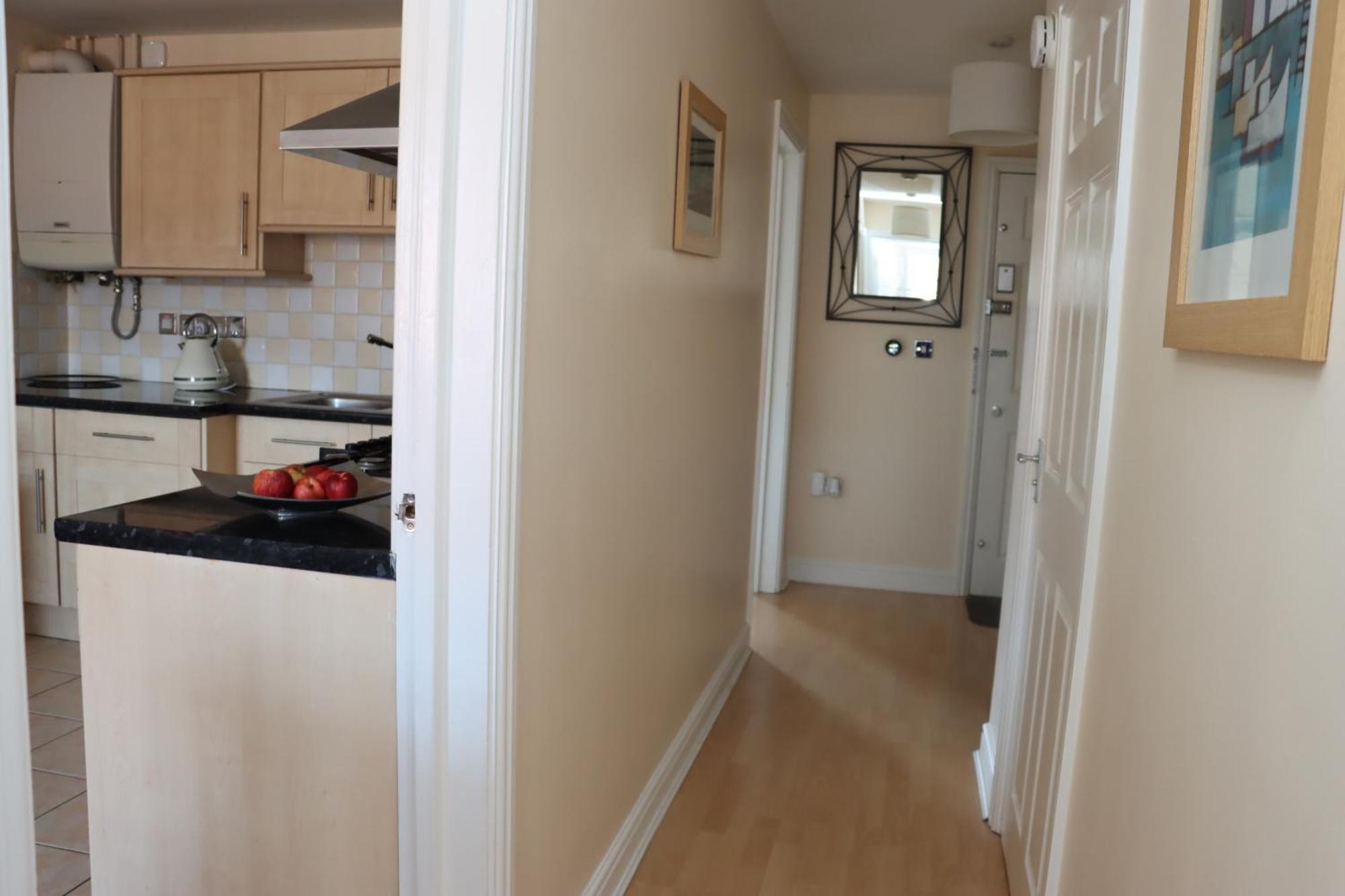 Scandinavian City Centre Apartment Вустер Экстерьер фото