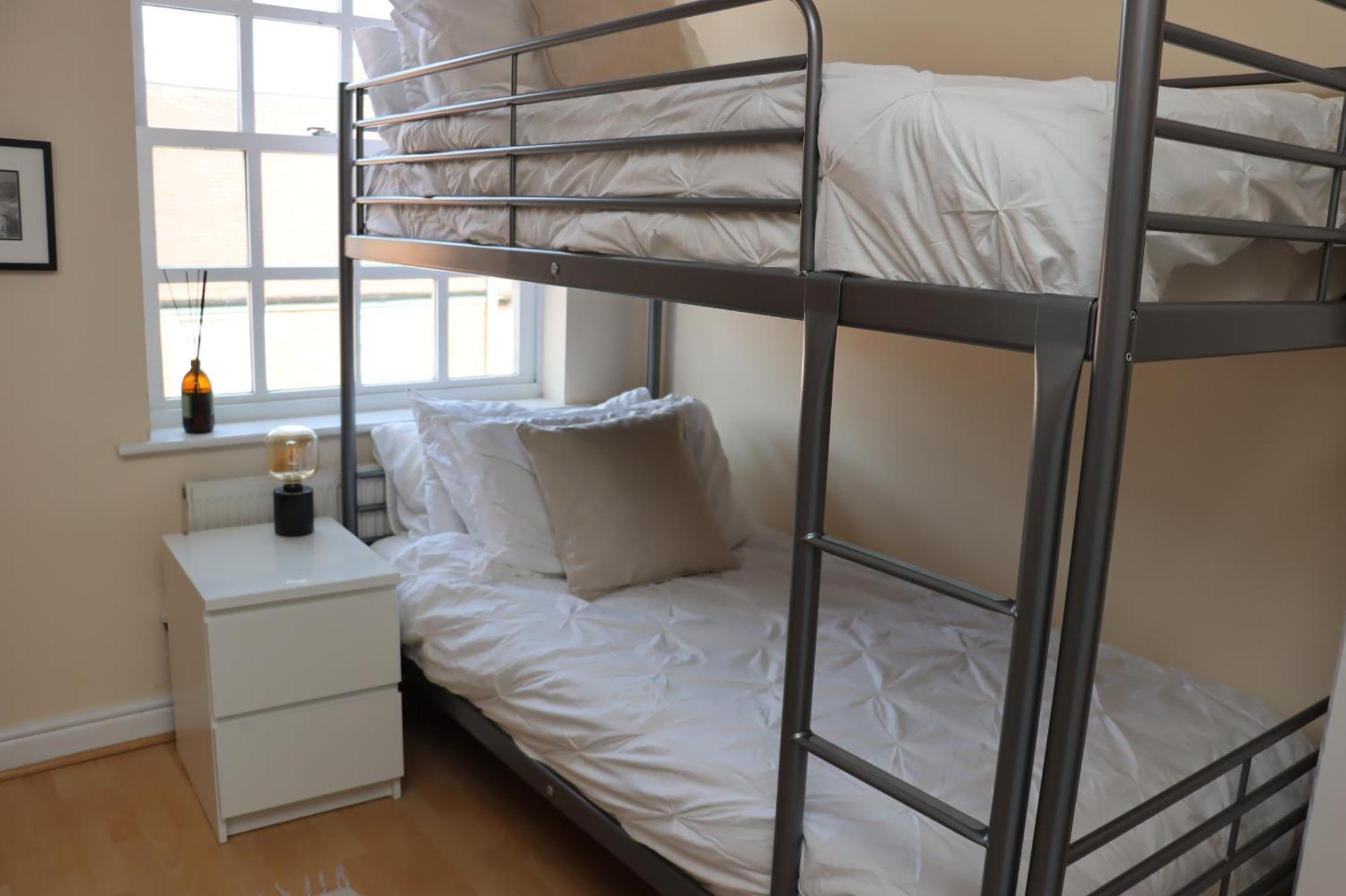 Scandinavian City Centre Apartment Вустер Экстерьер фото